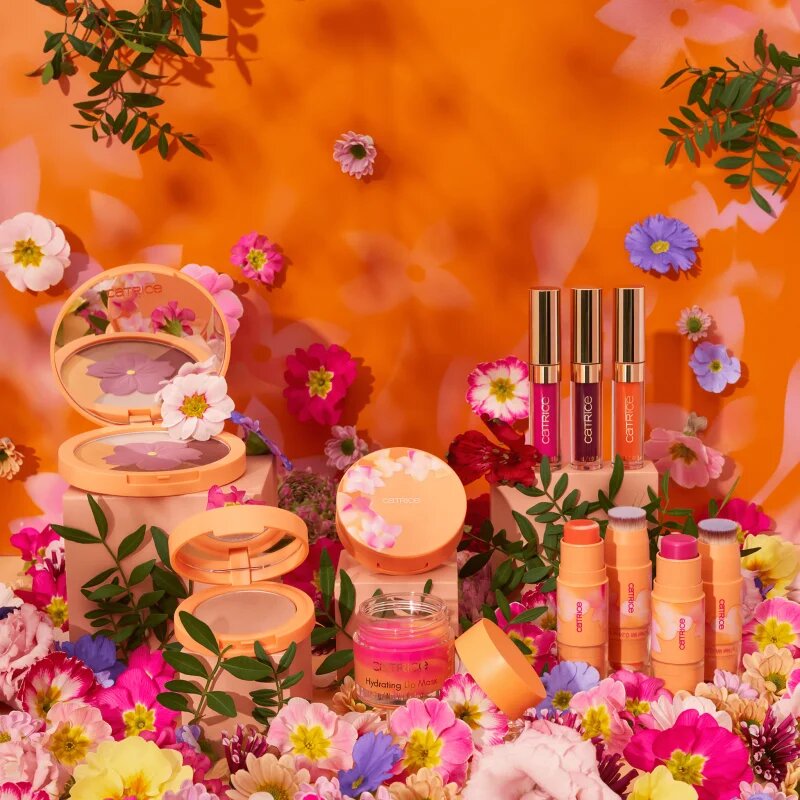 Catrice SEEKING FLOWERS овлажняващо червило цвят C02 Fuchsia Fling 25 мл.