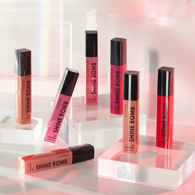 Catrice Shine Bomb дълготрайно течно червило цвят 010 French Silk 3 мл.