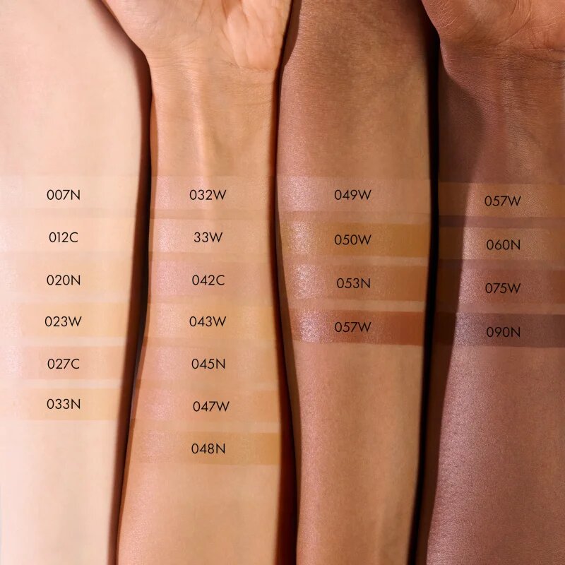 Catrice Skin Like Luminous Foundation течен озаряващ фон дьо тен с хидратиращ ефект цвят 030N 30 мл.