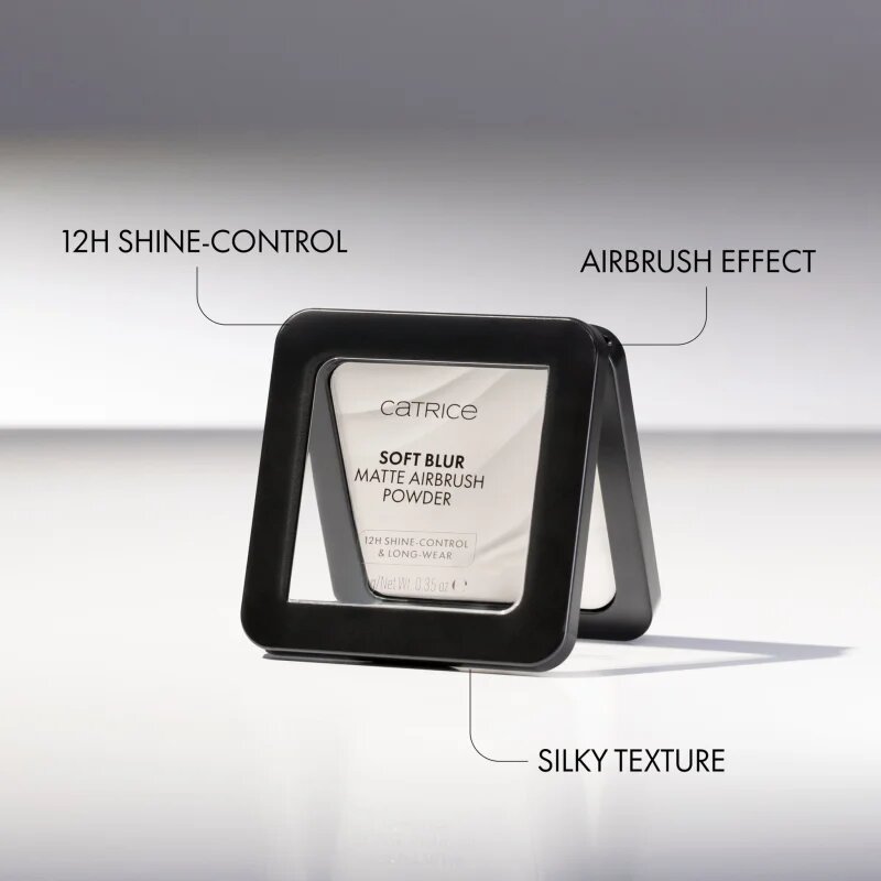 Catrice Soft Blur Matte Airbrush Powder матираща фиксираща пудра цвят 001N 10 гр.
