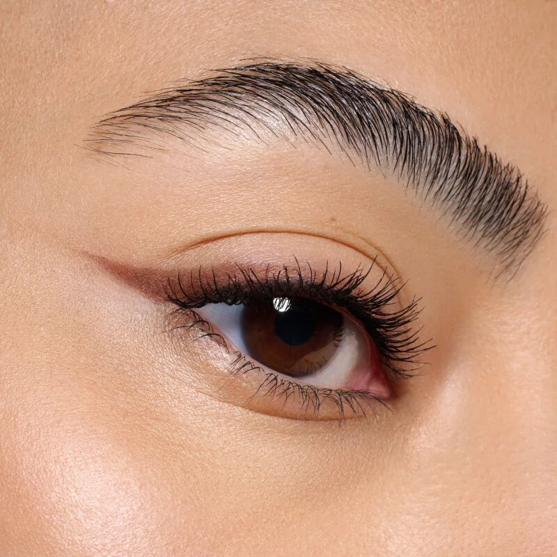 Catrice Velvet Glide водоустойчив молив за очи с матиращ ефект цвят 020 Hazel Edge 1.4 гр.