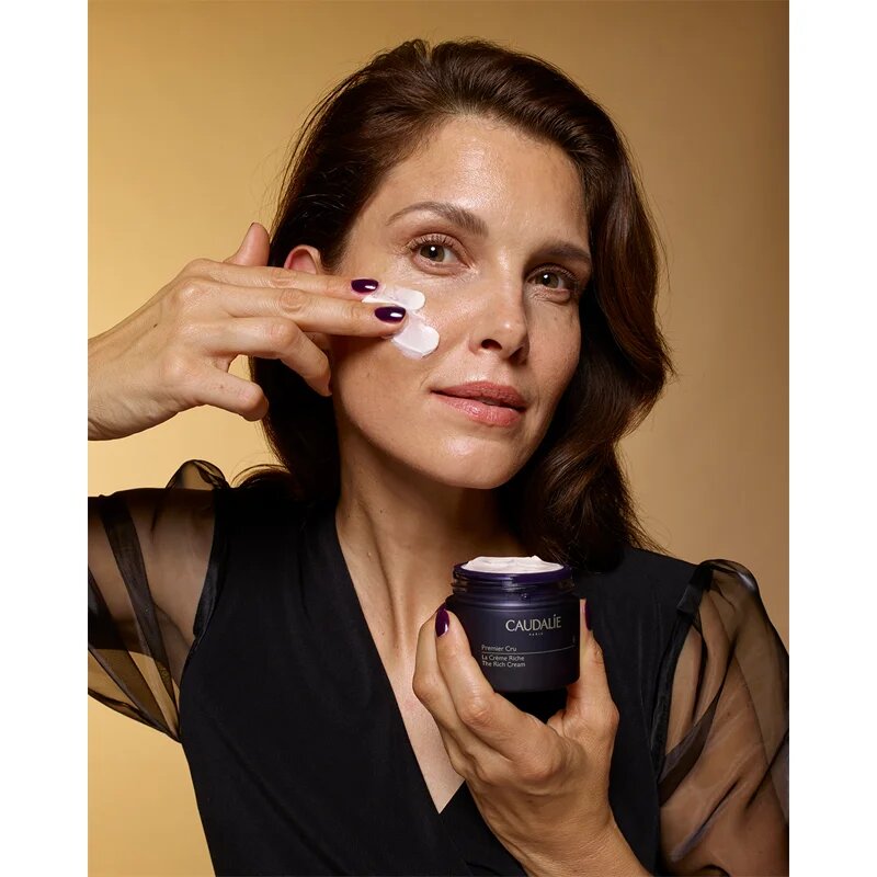Caudalie Premier Cru La Creme Riche богат хидратиращ крем против стареене на кожата 50 мл.