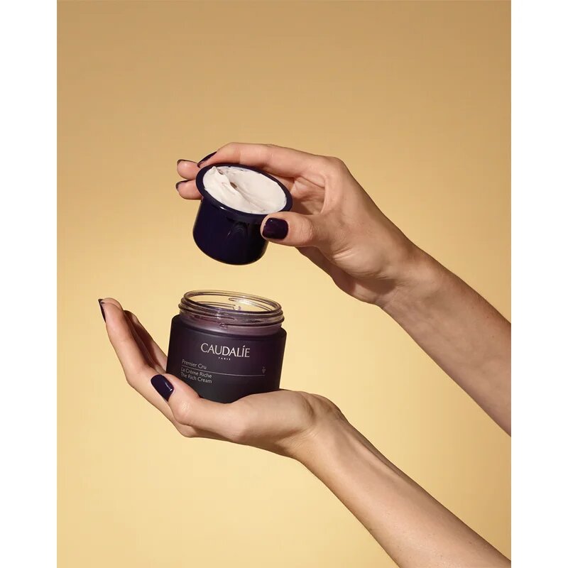 Caudalie Premier Cru La Creme Riche богат хидратиращ крем против стареене на кожата 50 мл.