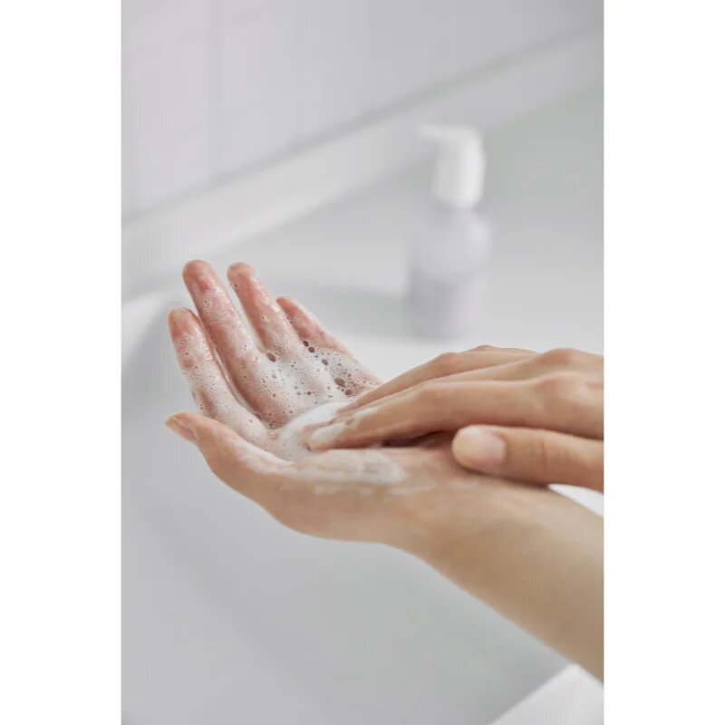 celimax Dual Barrier лек почистващ гел за успокояване и подсилване на чувствителната кожа 200 мл.
