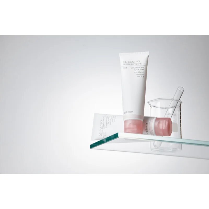 celimax Oil Control Moisturizing Cream подхранващ крем за регулиране на себума 80 мл.