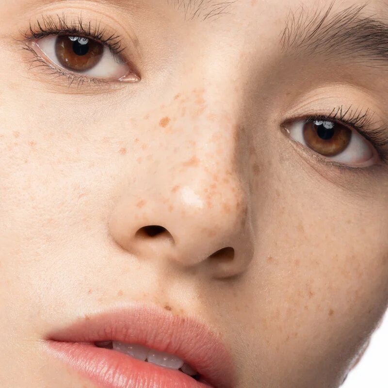 Chantecaille Flower Infused Cleansing Milk нежен лосион за почистване на грим 75 мл.