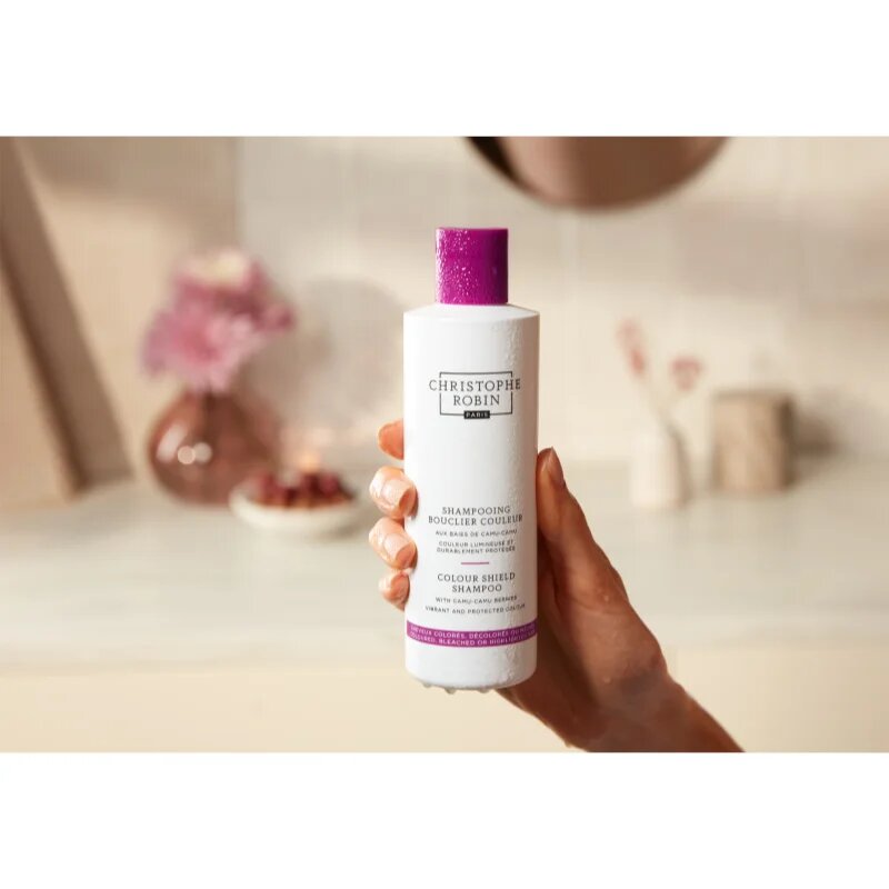 Christophe Robin Color Shield Shampoo with Camu-Camu Berries подхранващ шампоан за боядисана коса и коса с кичури 250 мл.