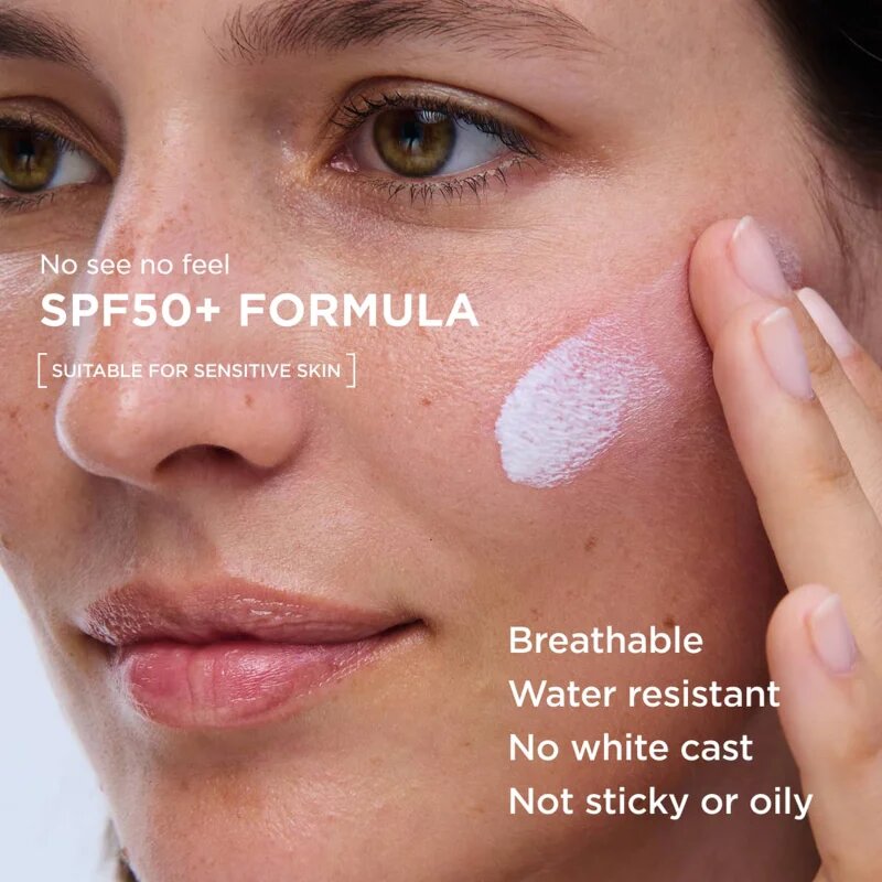 Clarins UV Plus Translucent SPF50 слънцезащитен крем за лице SPF 50 30 мл.