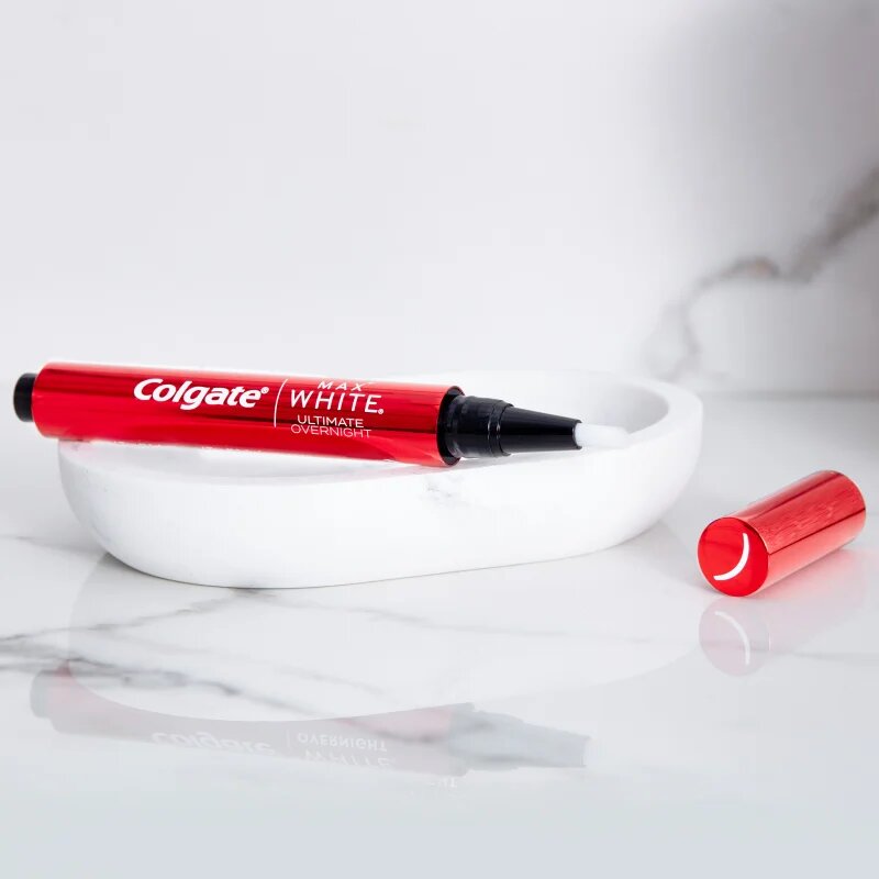 Colgate Max White Overnight избелващ молив 2.5 мл.
