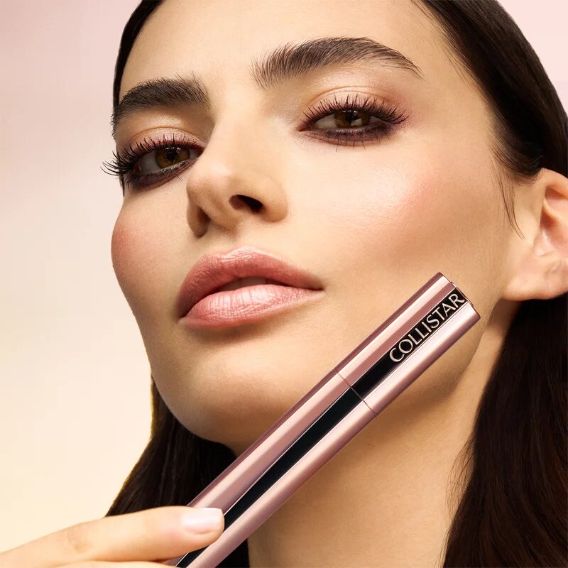 Collistar Infinito Mascara укрепваща спирала за мигли за екстремен обем и интензивен поглед сменяема цвят Extra Nero 7.5 мл.