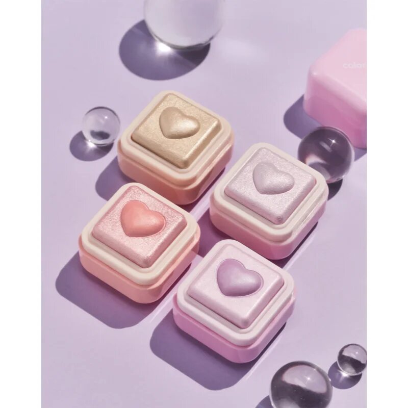 Colorgram Milk Bling Heartlighter озарител за перфектен външен вид цвят 05 Spring Pink Blossom 2.2 гр.