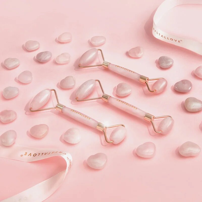 Crystallove Rose Quartz Selflove Set масажно валяче за лице и масажно приспособление