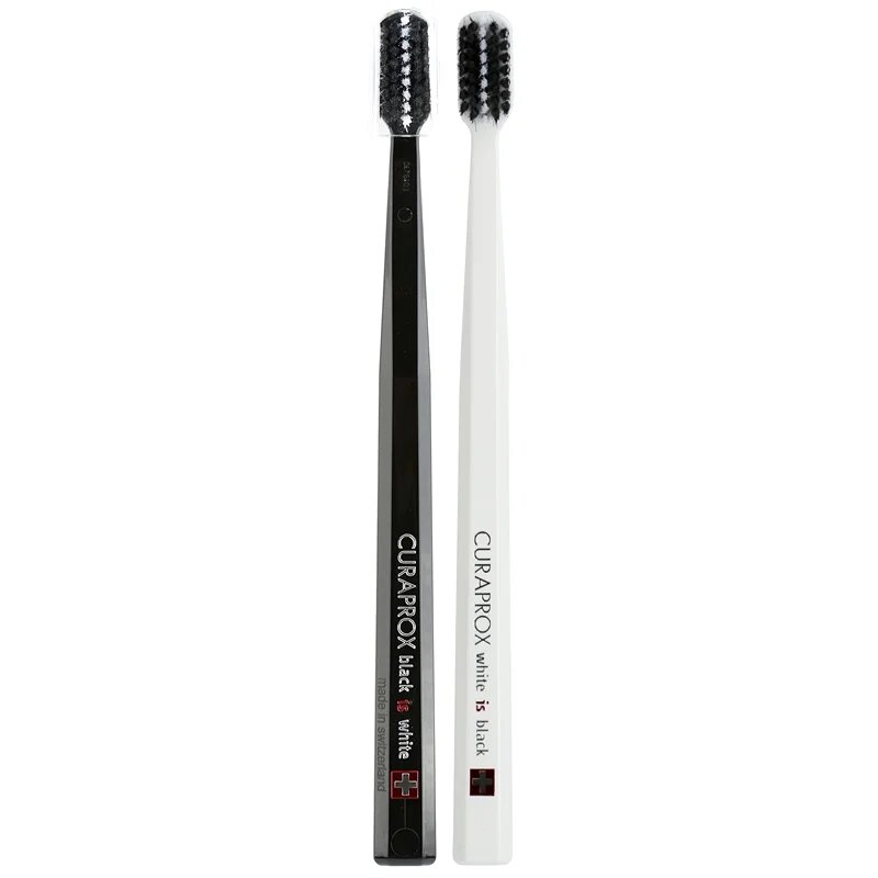 Curaprox 540 Black is White четки за зъби ултра софт Black & White 2 бр.