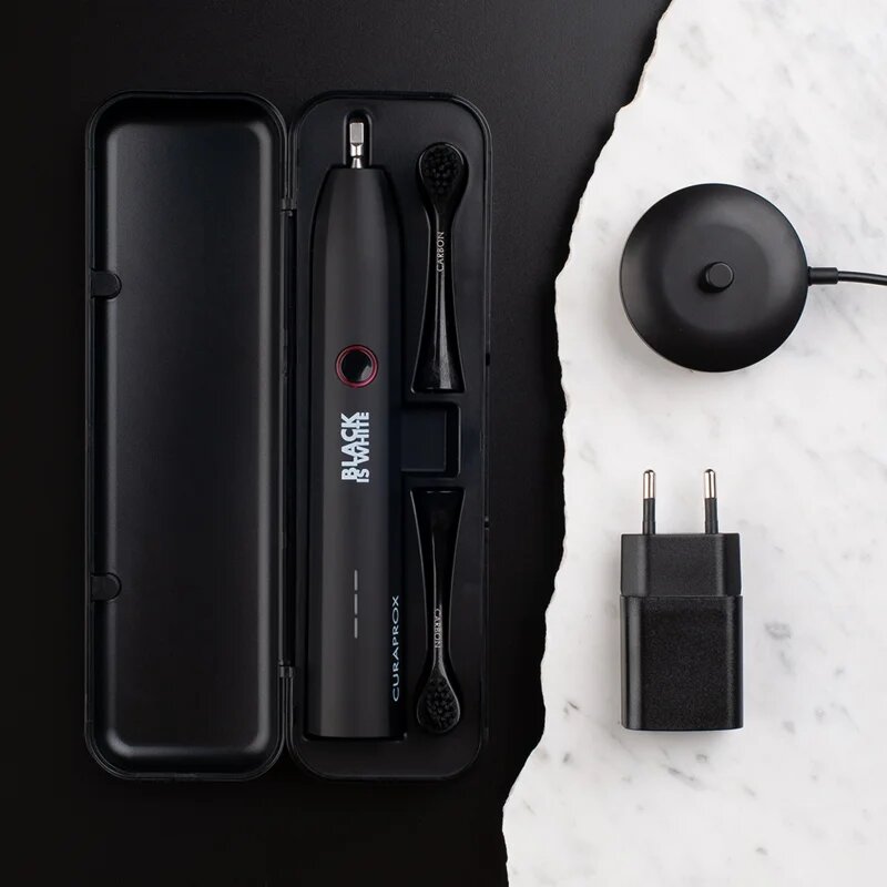 Curaprox Hydrosonic Black is White звукова електрическа четка за зъби с избелващ ефект 1 бр.