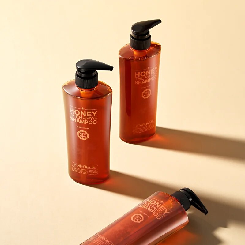 DAENG GI MEO RI Honey Therapy Professional Plus Shampoo регенериращ шампоан за слаба и увредена коса 500 мл.