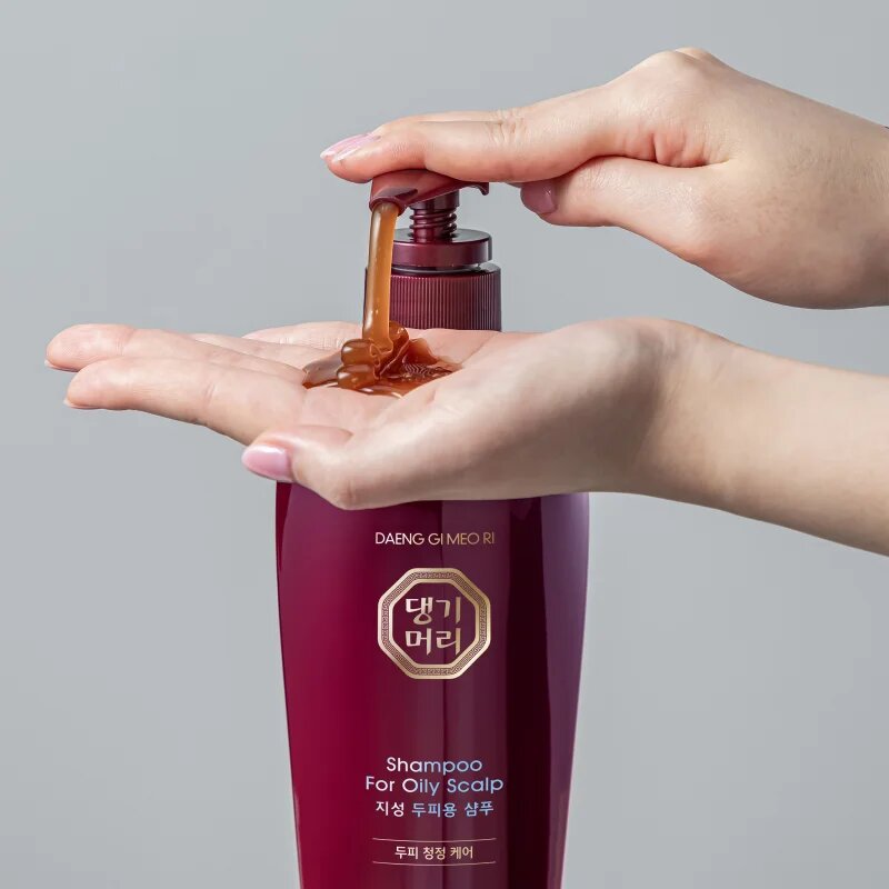 DAENG GI MEO RI Oily scalp Shampoo дълбоко почистващ шампоан за мазен скалп 500 мл.