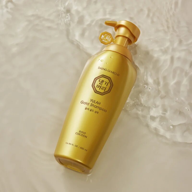 DAENG GI MEO RI Yula Gold Shampoo интензивен подхранващ шампоан за подсилване и блясък на косата 500 мл.