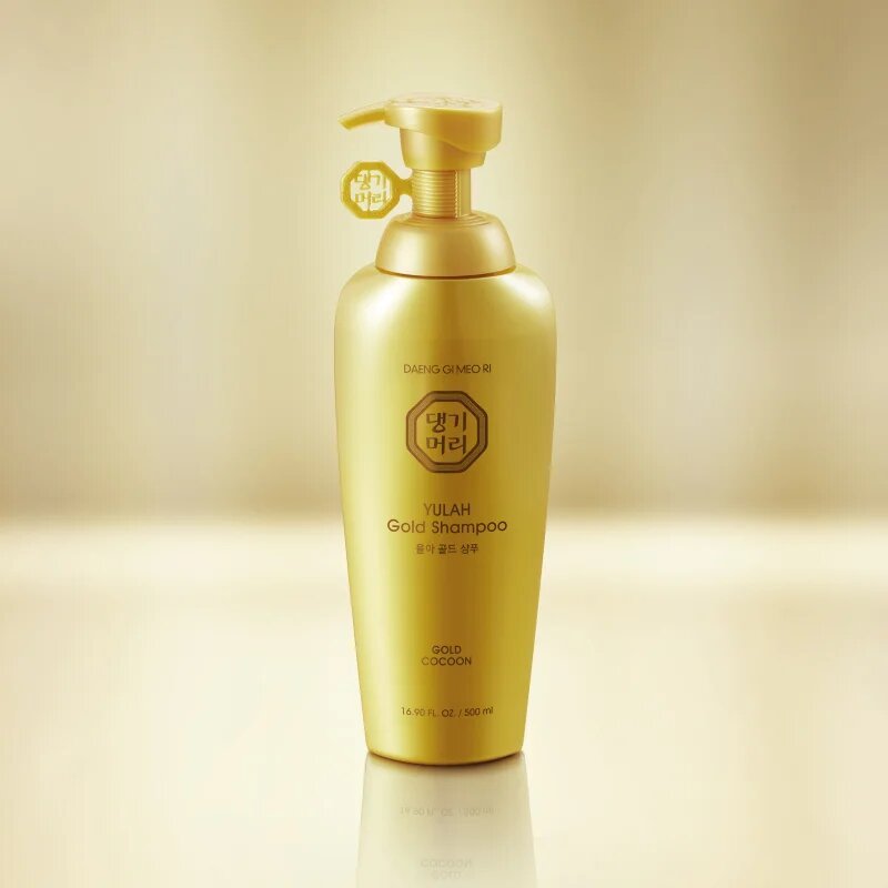 DAENG GI MEO RI Yula Gold Shampoo интензивен подхранващ шампоан за подсилване и блясък на косата 500 мл.