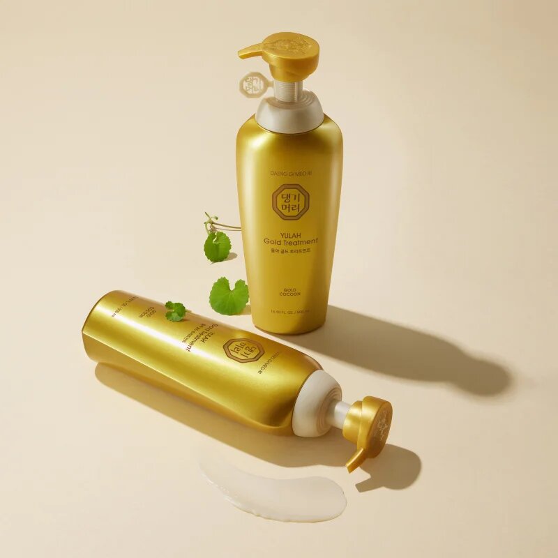 DAENG GI MEO RI Yula Gold Treatment възстановяващ балсам за подсилване и блясък на косата 500 мл.
