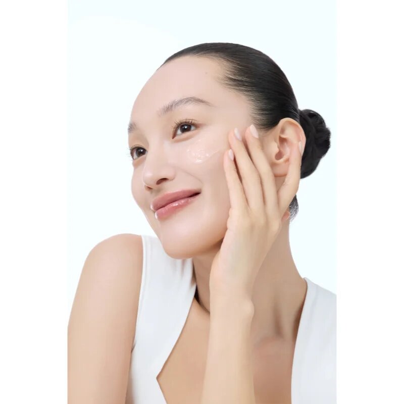 Dear Klairs Freshly Juiced Vitamin Essence Toner нежен тоник за лице за освежаване и хидратация 180 мл.