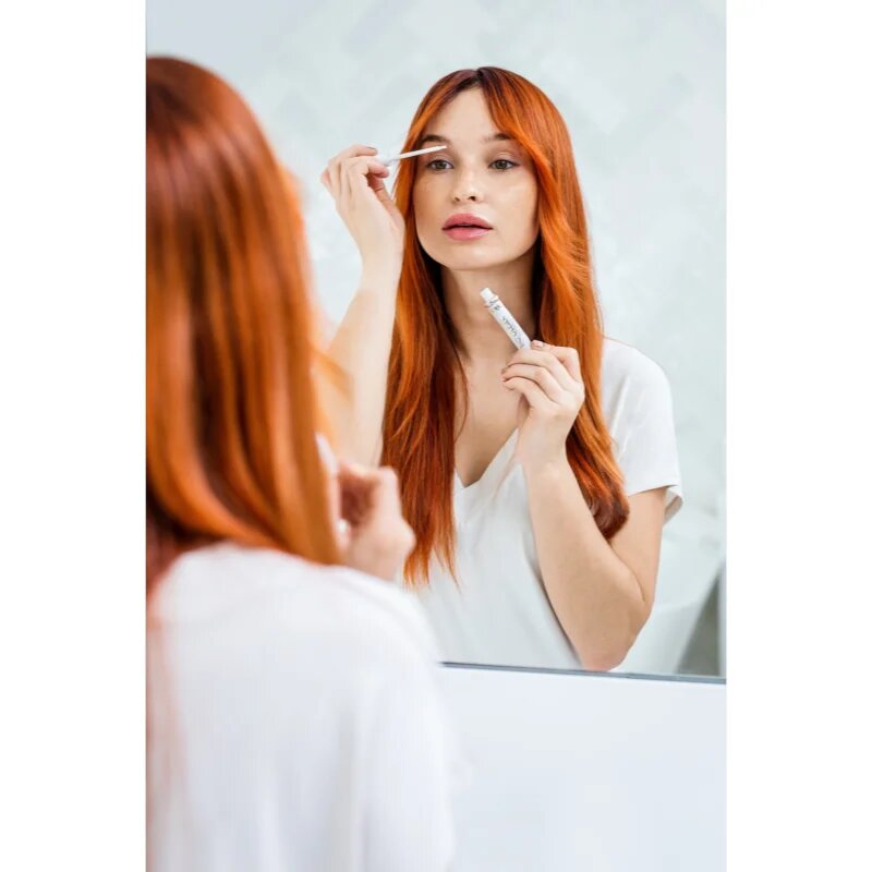 Delia Cosmetics Eyebrow Expert подхранващо масло за мигли и вежди 7 мл.
