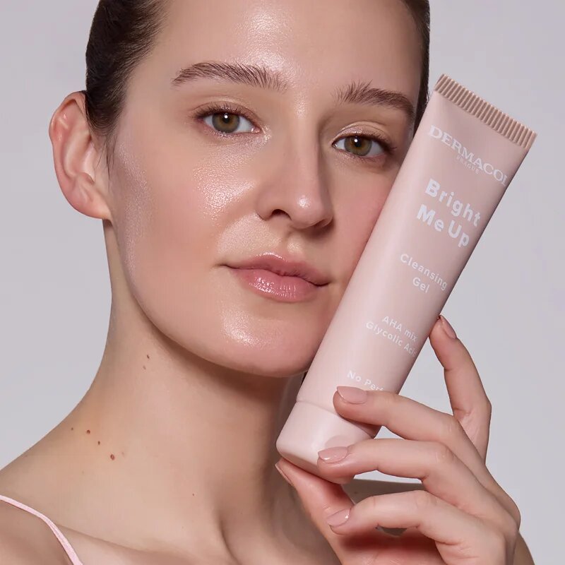Dermacol Bright Me Up Cleansing Gel ексфолиращ почистващ гел за лице 150 мл.