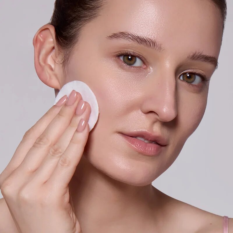Dermacol Bright Me Up Exfoliating Toner нежен ексфолиращ тоник 135 мл.