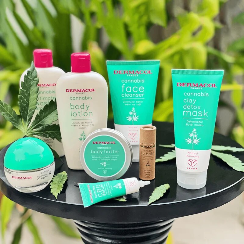 Dermacol Cannabis детоксикираща маска с глина 100 мл.