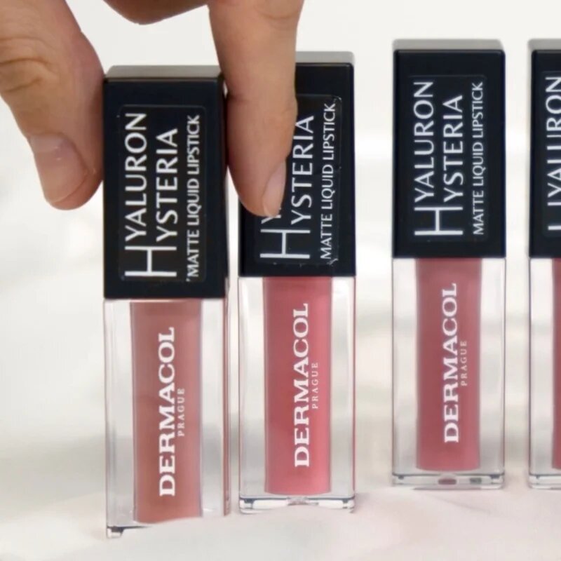 Dermacol Hyaluron Hysteria матиращо течно червило цвят 04 4.5 мл.