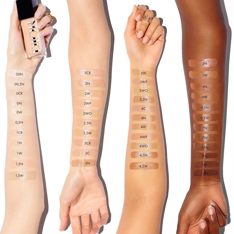 Dior Forever Skin Glow озаряващ фон дьо тен SPF 20 цвят 2.5 Neutral 30 мл.