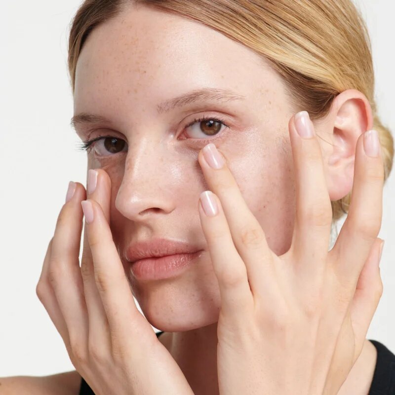 Dr. Hauschka Eye And Lip Care Eye Balm подхранващ балсам за околоочната област 10 мл.