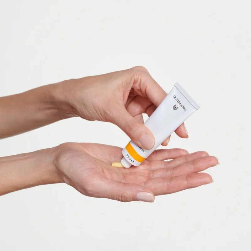 Dr. Hauschka Facial Care Quince Day Cream дневен крем с дюля 30 мл.