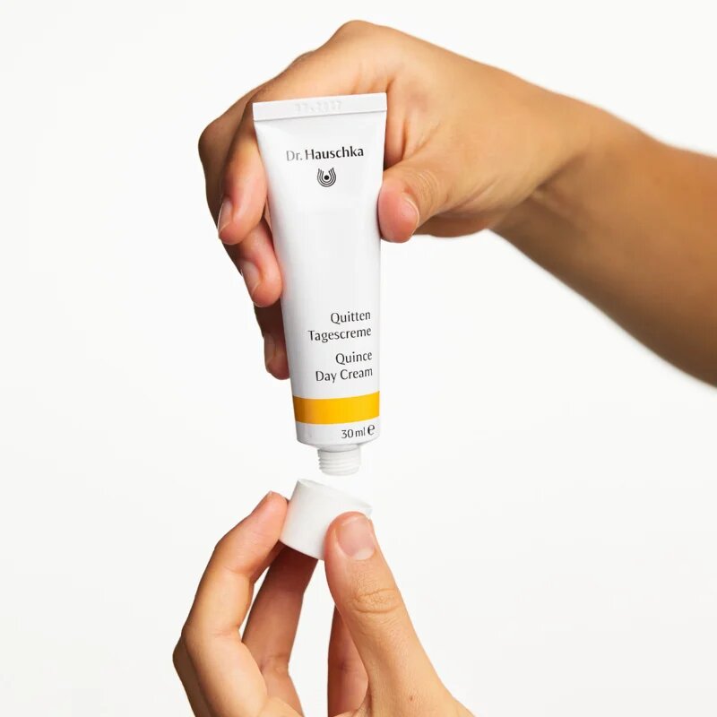 Dr. Hauschka Facial Care Quince Day Cream дневен крем с дюля 30 мл.