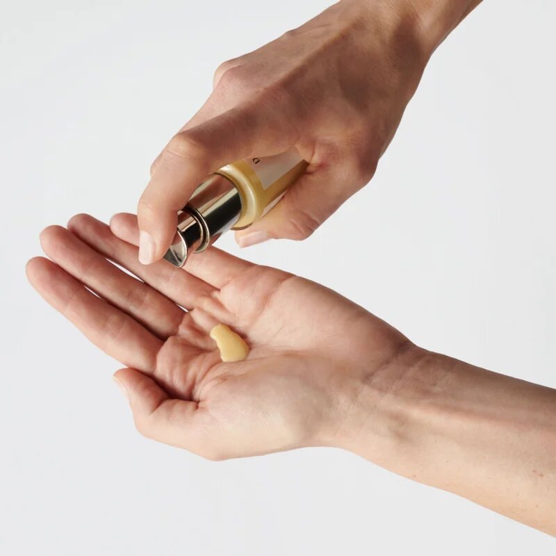 Dr. Hauschka Facial Care успокояващо мляко за чувствителна кожа на лицето 50 мл.