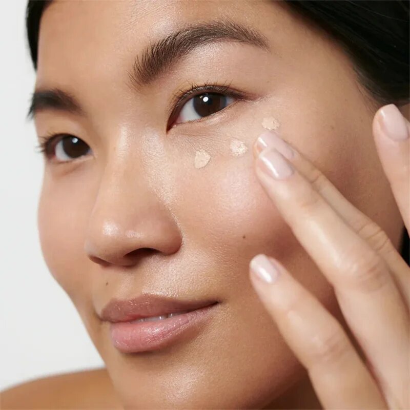 Dr. Hauschka Make-Up Concealer покриващ коректор цвят 02 chestnut 2.5 мл.