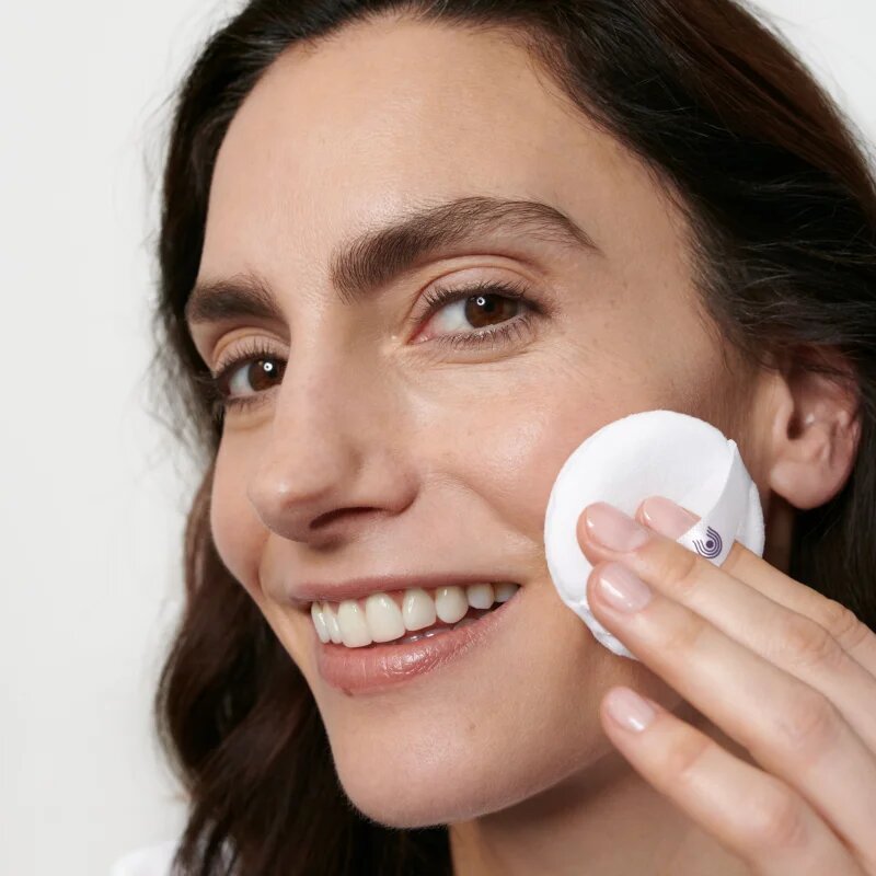 Dr. Hauschka Make-Up Loose Powder фиксираща пудра 00 translucent 12 гр.