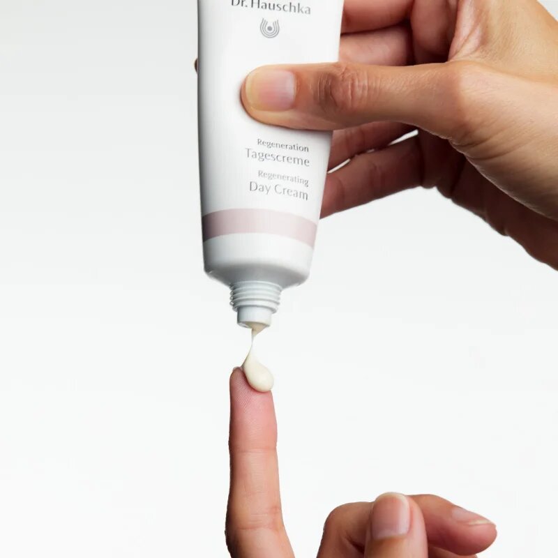 Dr. Hauschka Regeneration Day Cream дневен регенериращ крем за зряла кожа 40 мл.