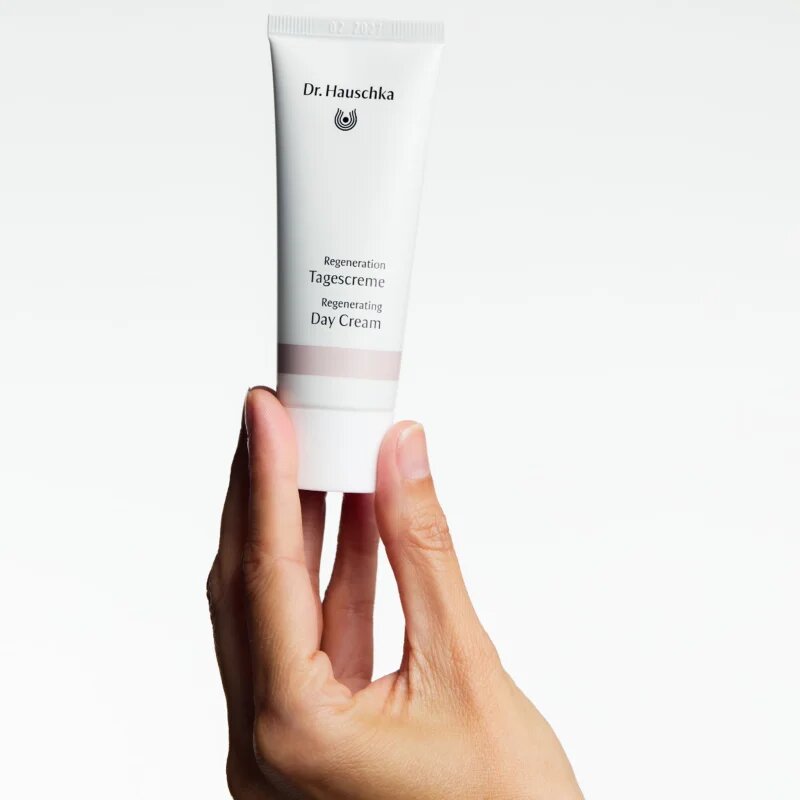 Dr. Hauschka Regeneration Day Cream дневен регенериращ крем за зряла кожа 40 мл.