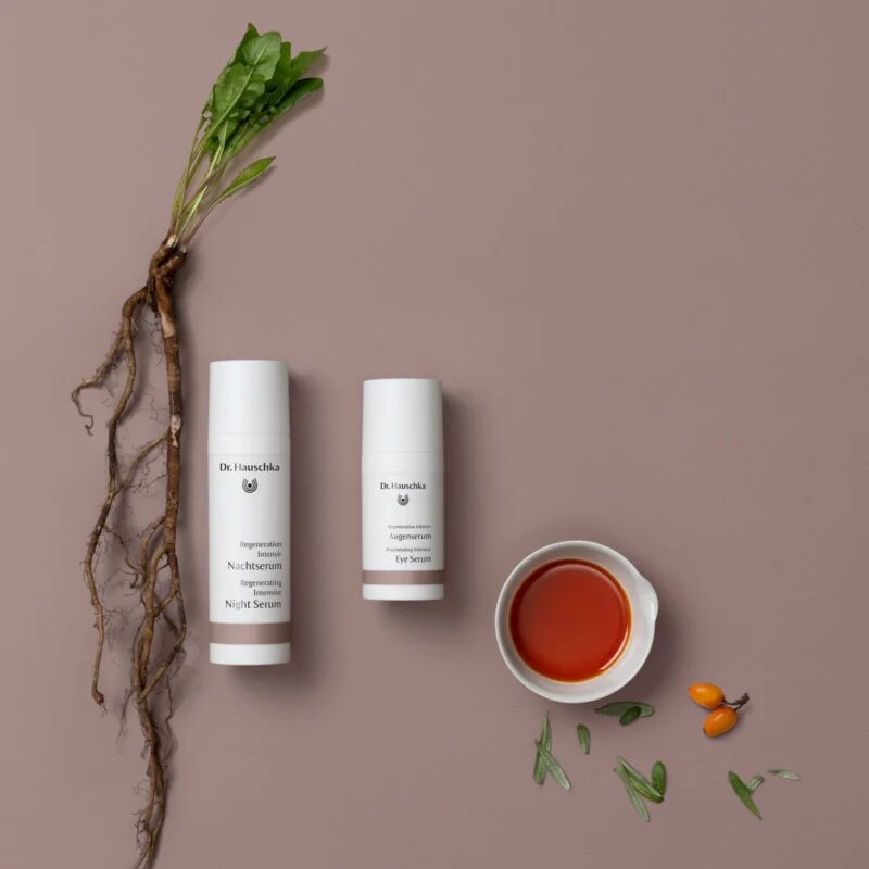 Dr. Hauschka Regeneration Intensive нощен серум против бръчки 30 мл.