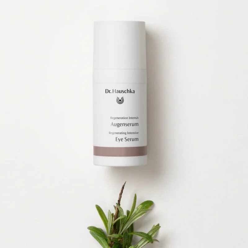 Dr. Hauschka Regeneration Intensive очен серум с регенериращ ефект 15 мл.