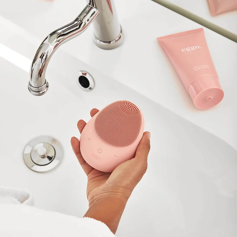 Eggo Sonic Skin Cleanser почистващ звуков уред за лице Pink 1 бр.