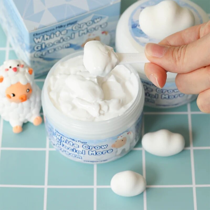 Elizavecca Milky Piggy White Crow Glacial More Cream озаряващ хидратиращ крем 100 мл.