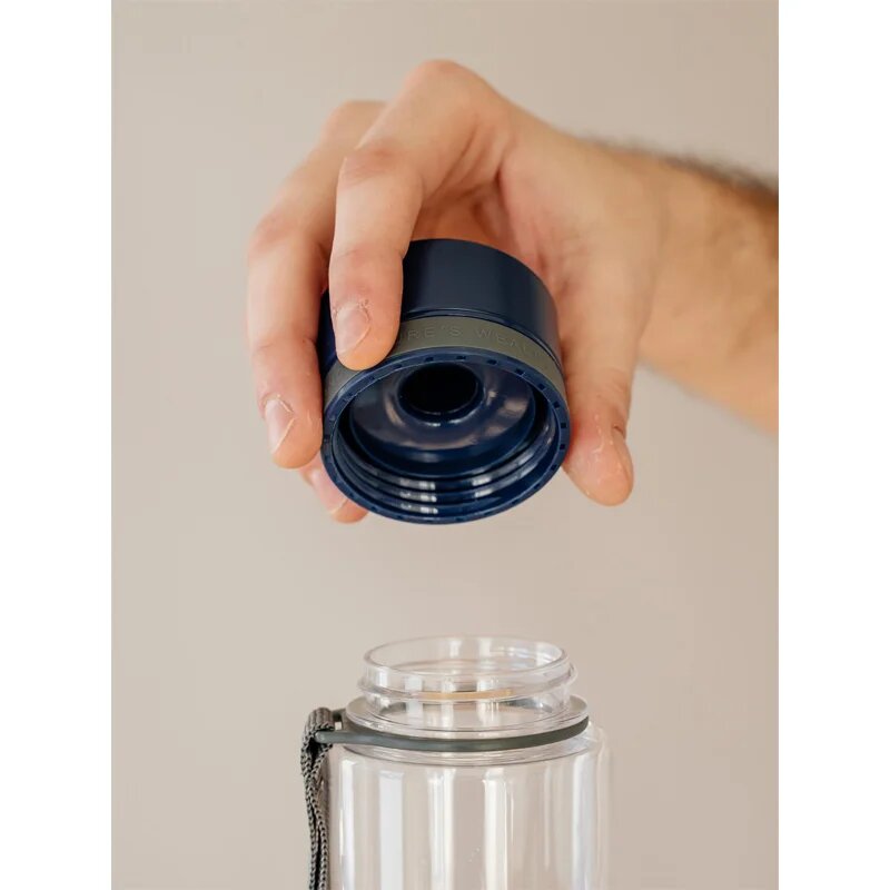 EQUA Plain бутилка за вода боя Blue 1 бр.