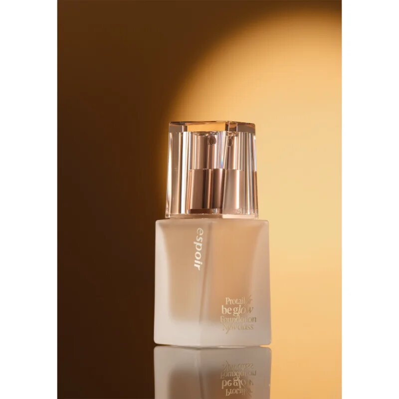espoir Pro Tailor Foundation Be Glow хидратиращ фон дьо тен за озаряване на лицето цвят 22 Petal 30 гр.