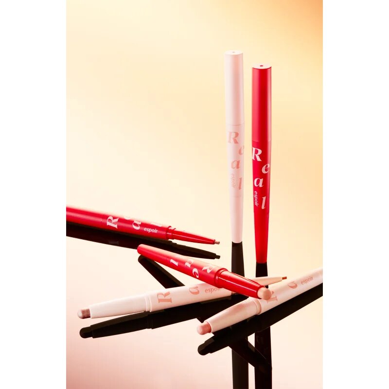 espoir Real Eye Dual Stick дълготрайни сенки за очи в молив с избелител цвят 02 Peach Beam 0.5 гр.