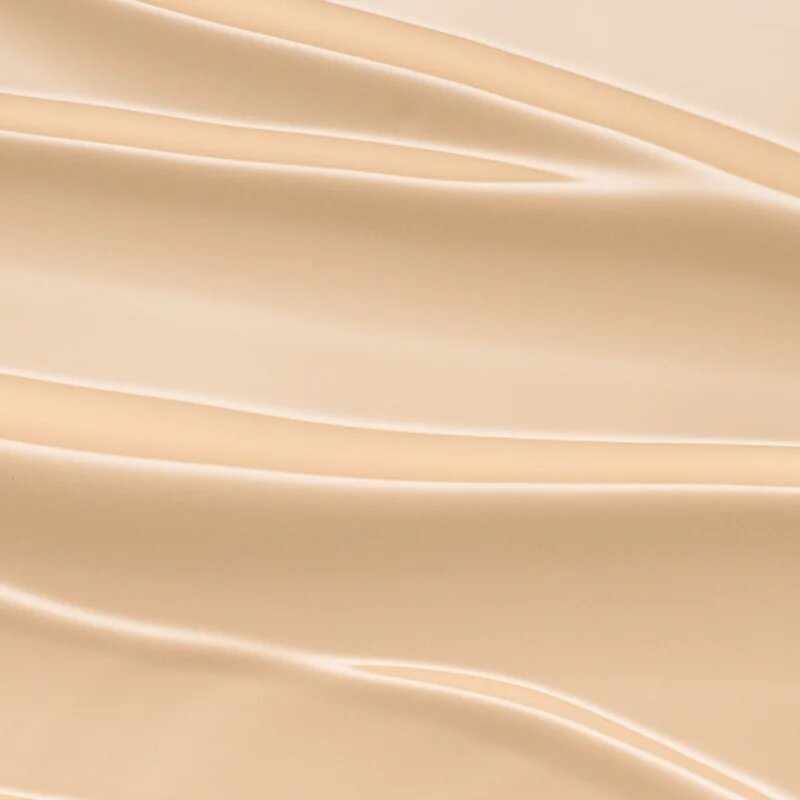Essence BRIGHTEN UP! Cushion Foundation фон дьо тен в гъба цвят 10 Honey 12 гр.