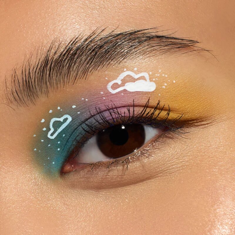 Essence COLOUR it! течни очни линии цвят 02 White 3 мл.