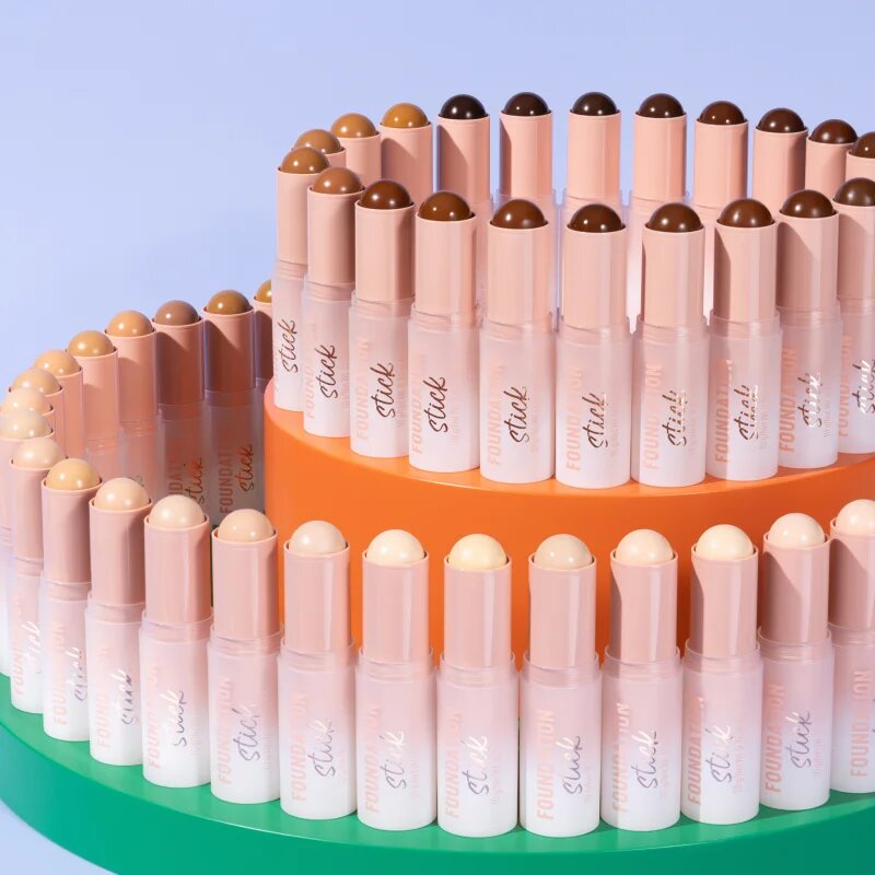 Essence FOUNDATION Stick дълготраен фон дьо тен в стик цвят 111 10 гр.
