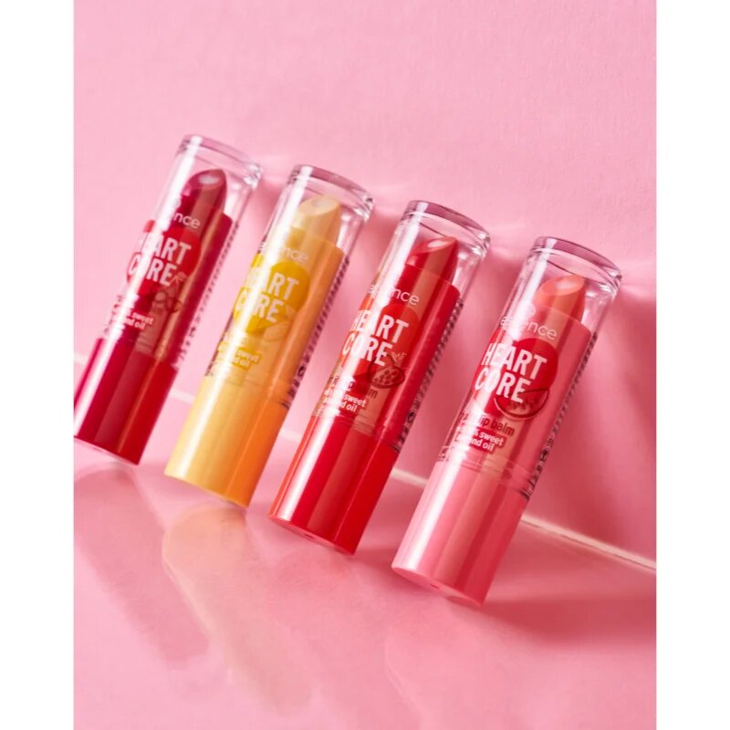 Essence HEART CORE балсам за устни цвят 04 Lemon 3 гр.