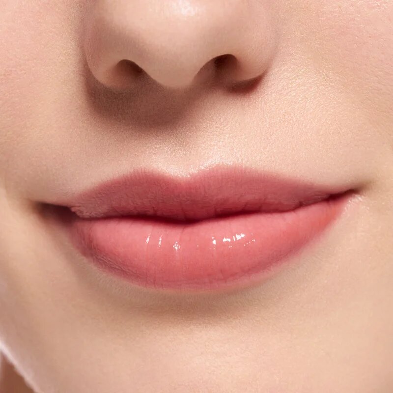 Essence Juicy Bomb блясък за устни с увеличаващ ефект цвят 04 Blossom Peach 2.6 мл.